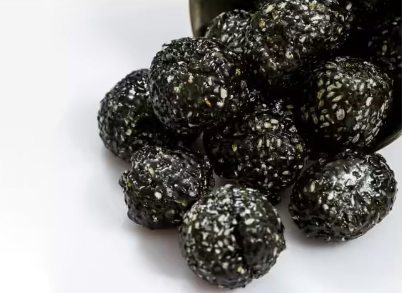 Black sesame chikki
