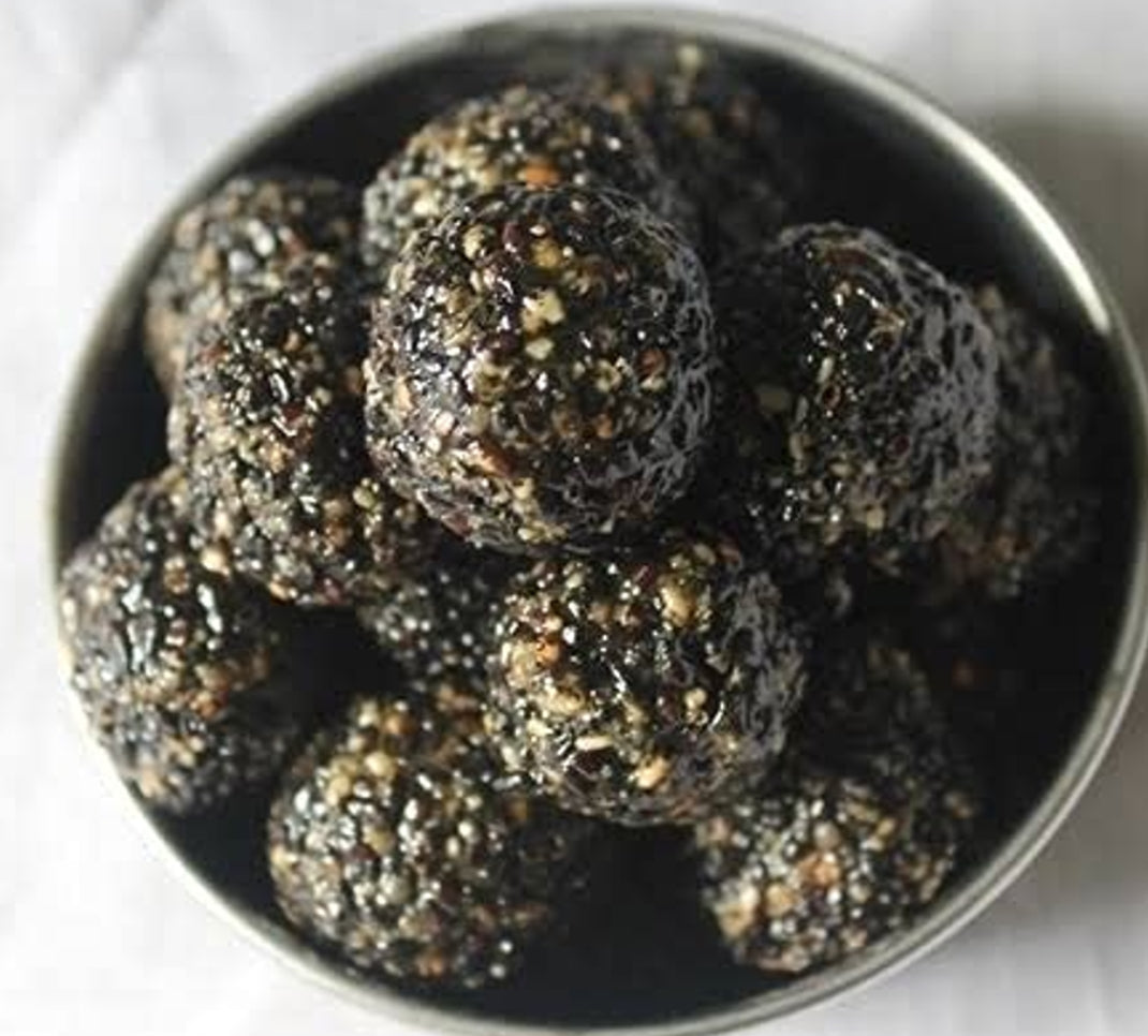 Black Sesame Gondh Laddu